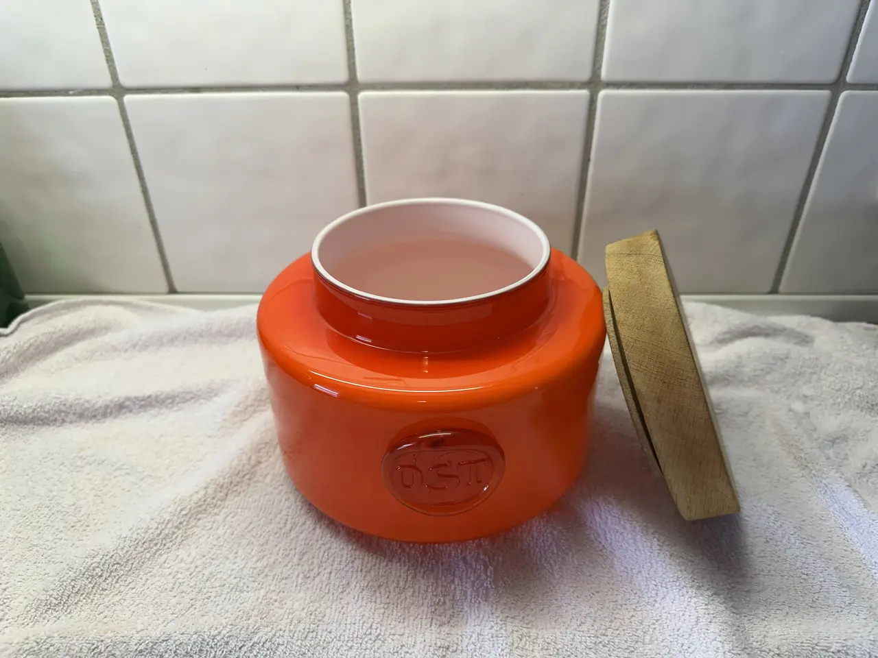 Billede 3 - Unik Holmegaard Orange Opbevaringskrukke