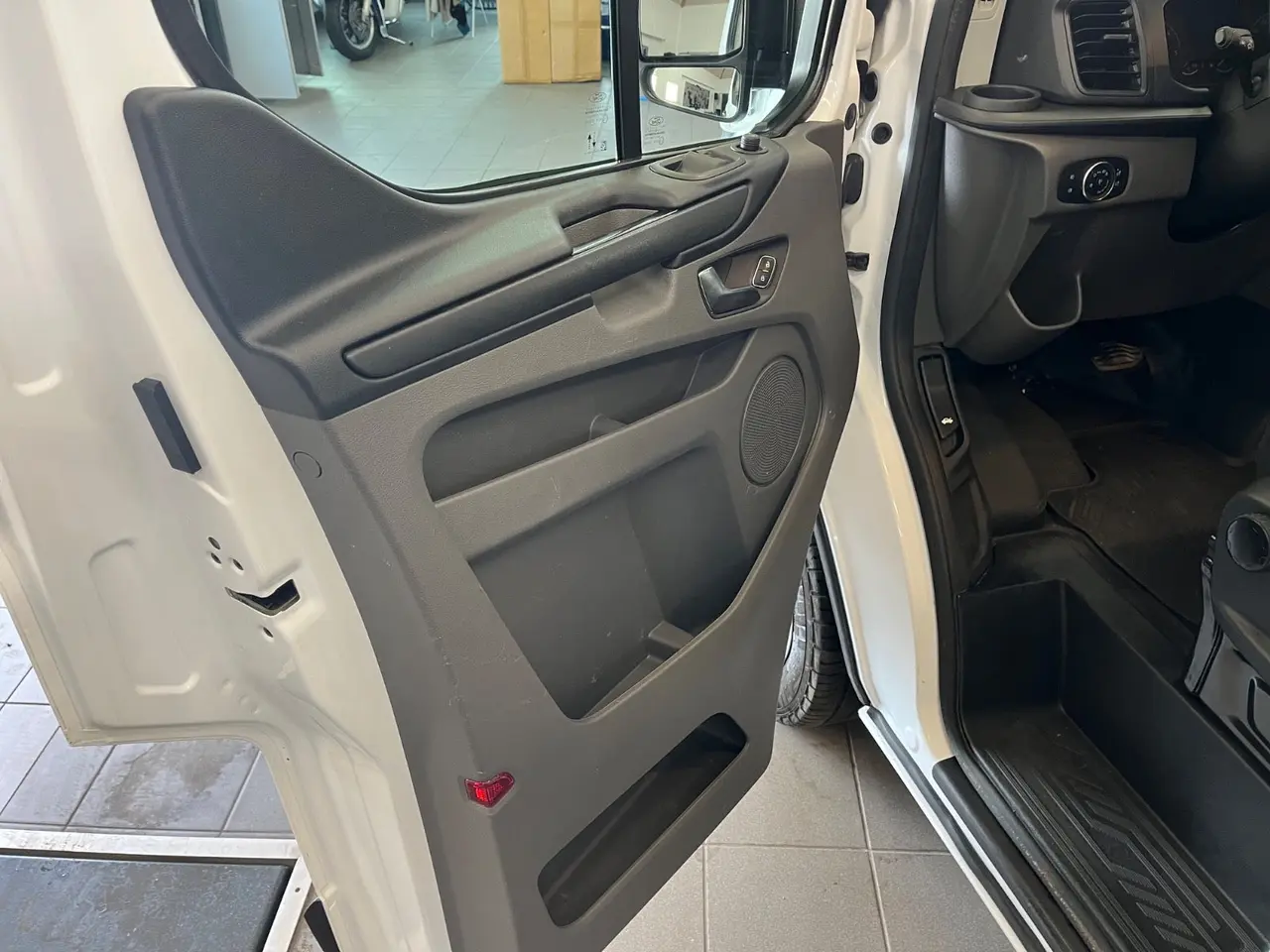 Billede 13 - Ford Transit Custom 300 L2 2,0 TDCi 130 Active aut.