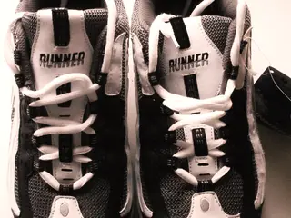 NY Runner løbesko - str. 44 - Perfekt Gave !