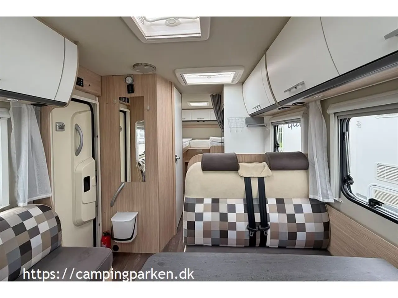 Billede 7 - 2018 - SunLight Active T67   Brugt autocamper med masser af komfortudstyr og enkeltsenge