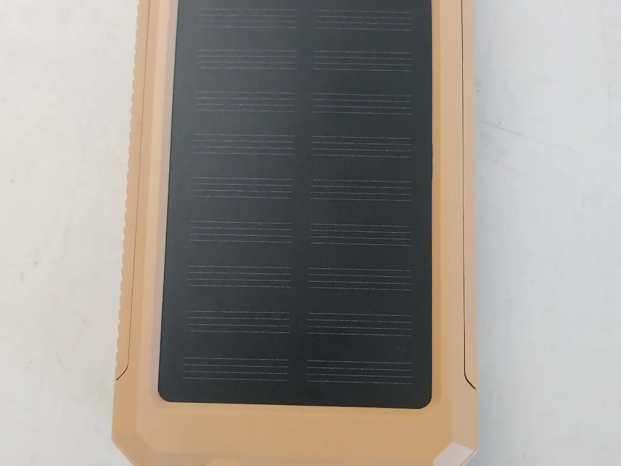 Billede 1 - Power bank med solcelle