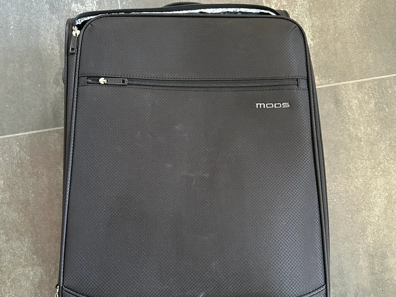 Billede 1 - Mods Letvægtskuffert i polyester 65 cm