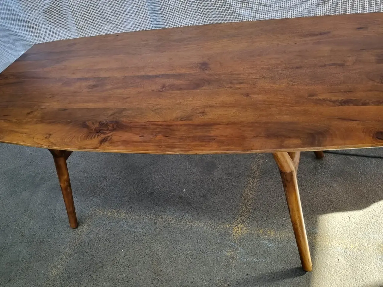 Billede 6 - Livo spisebord 180 × 90 cm – Massivt akacietræ 