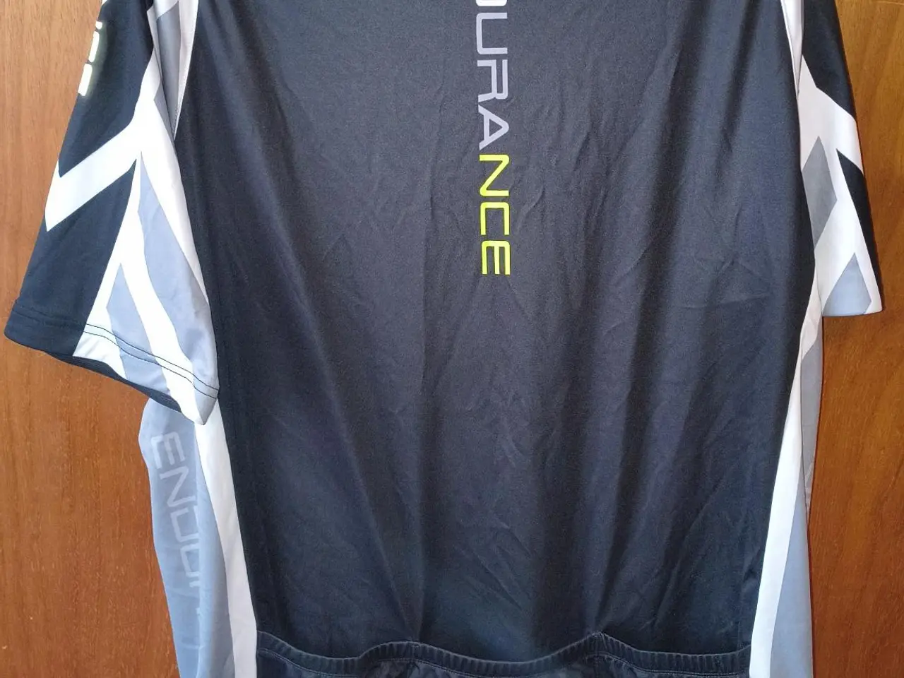 Billede 3 - ENDURANCE CYKEL TRØJE, 2XL, SOM NY