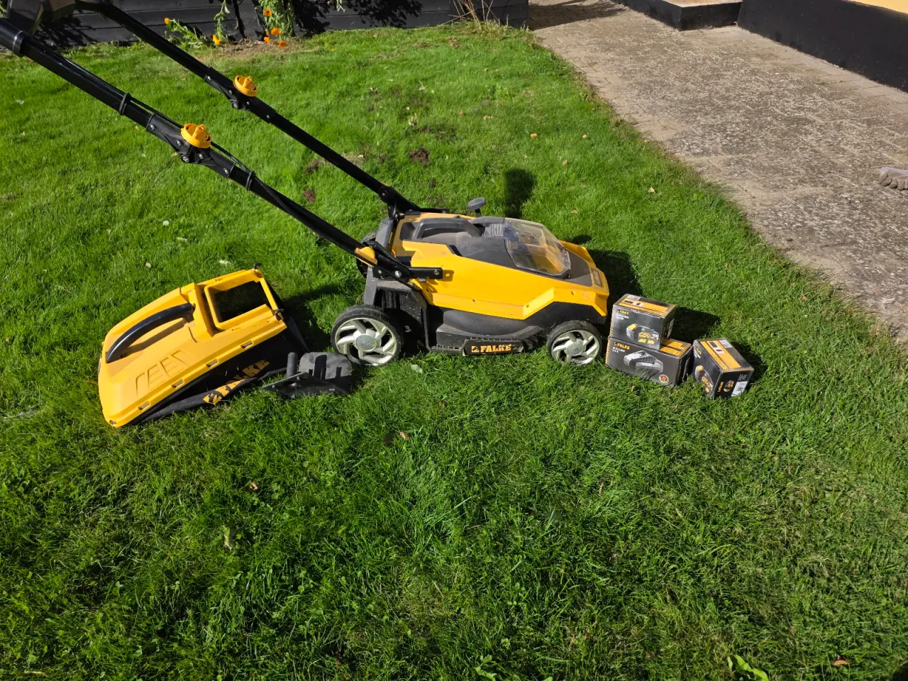 Billede 1 - Falke plæneklipper til batteri.