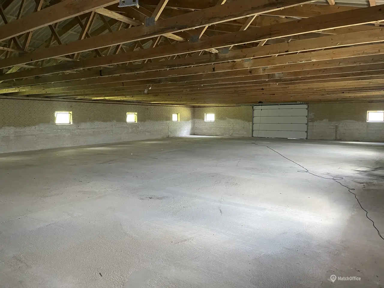 Billede 1 - 380 m2 lagerhal syd for Jyderup til leje