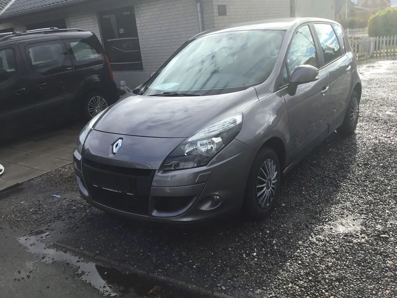 Billede 3 - Renault scenic 1,6 110 hk . Træk 1200 kg. 1.ejer