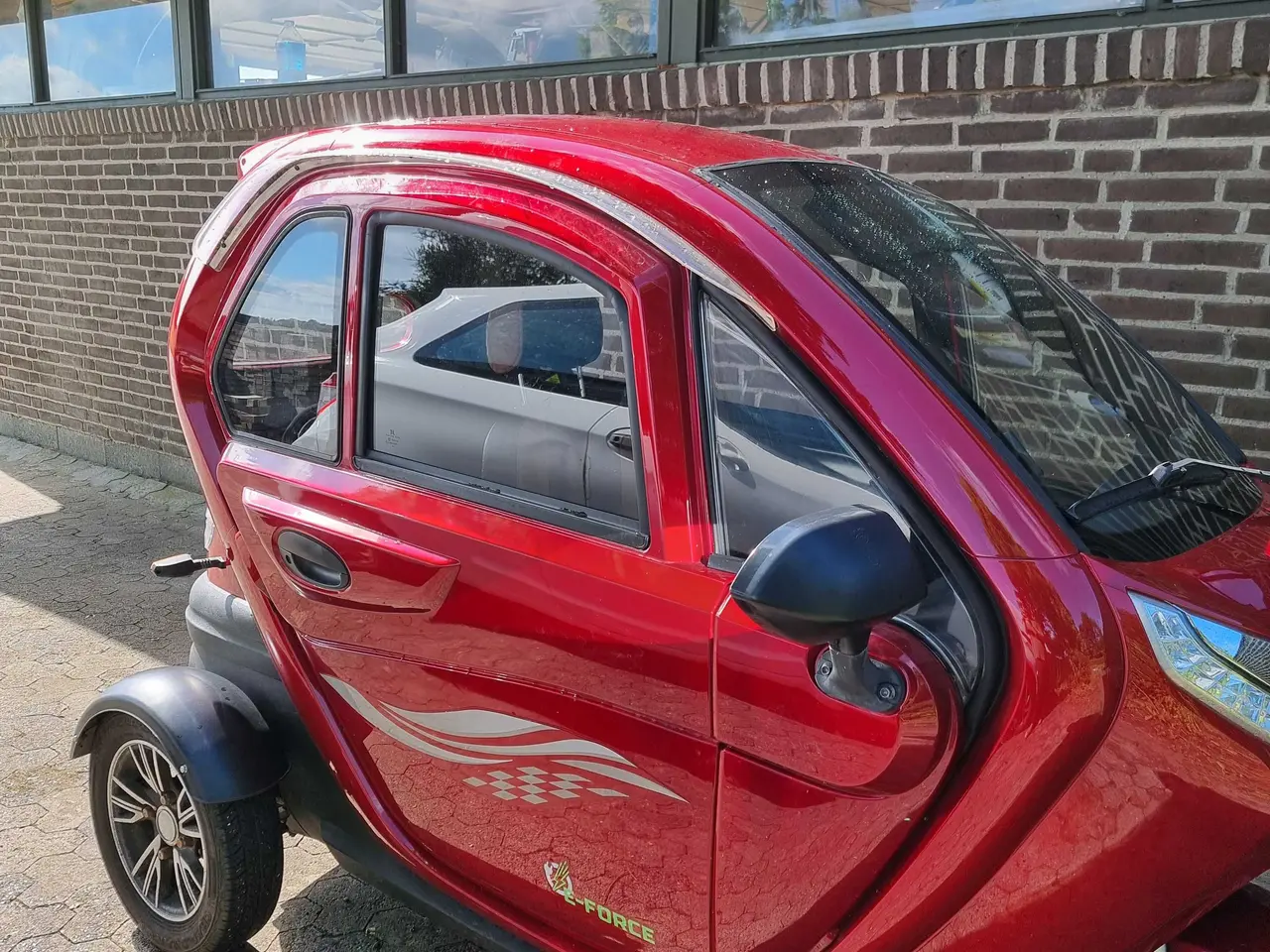 Billede 5 - Kabinescooter E-force T414