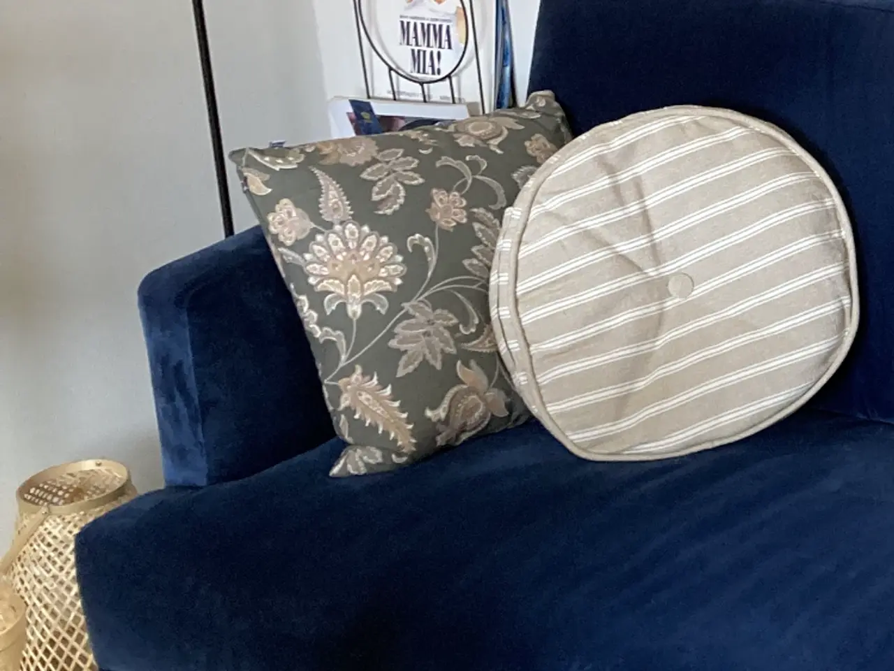 Billede 3 - Smuk blå velour sofa