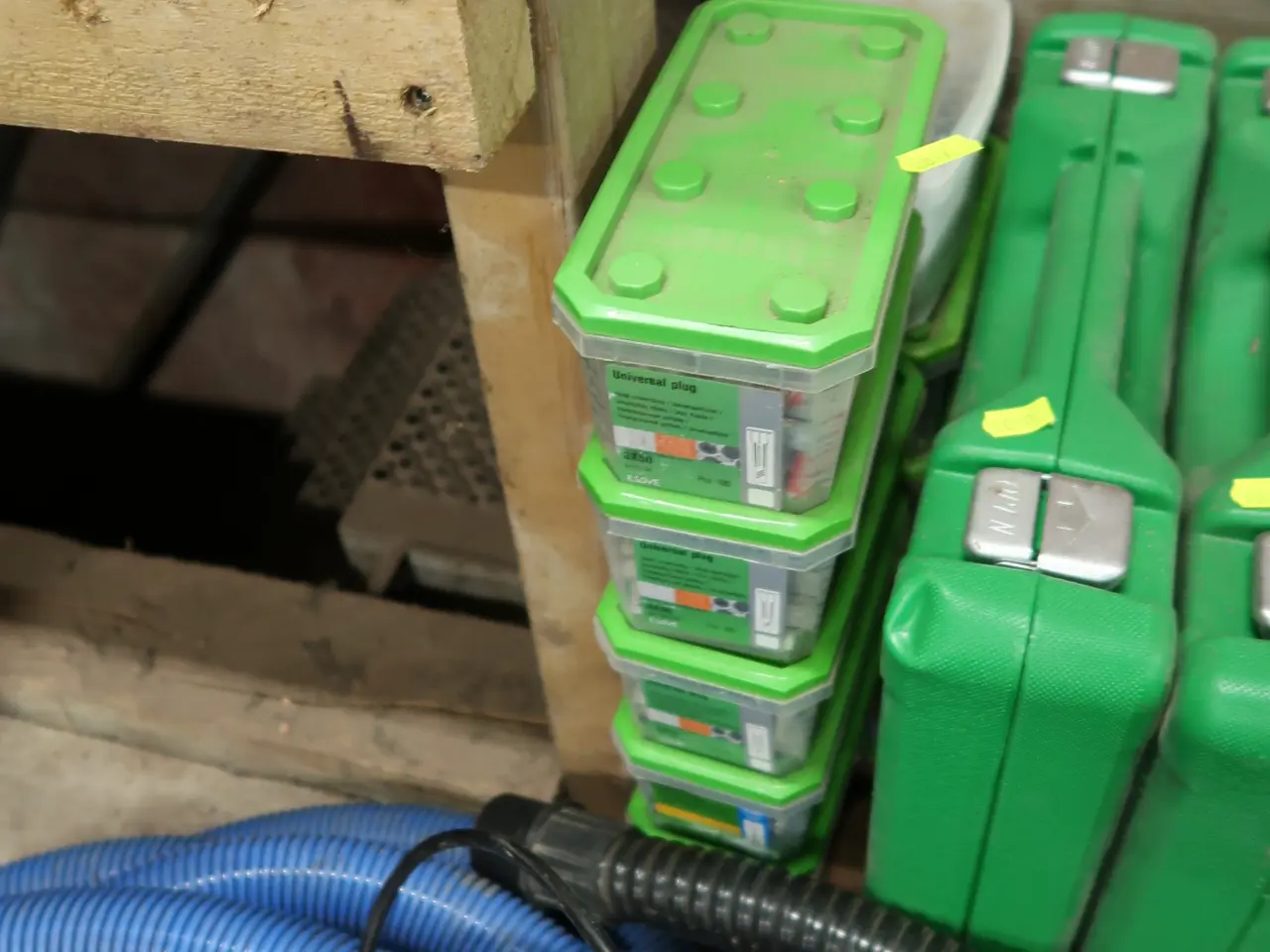 Billede 1 - Div. universal plugs m.m.