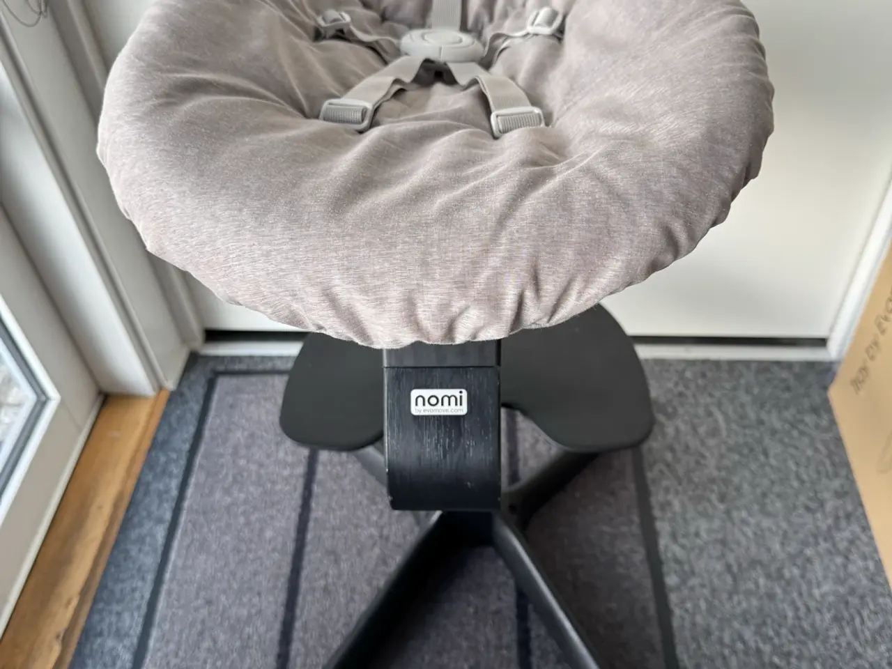 Billede 14 - Stokke Nomi højstol sort