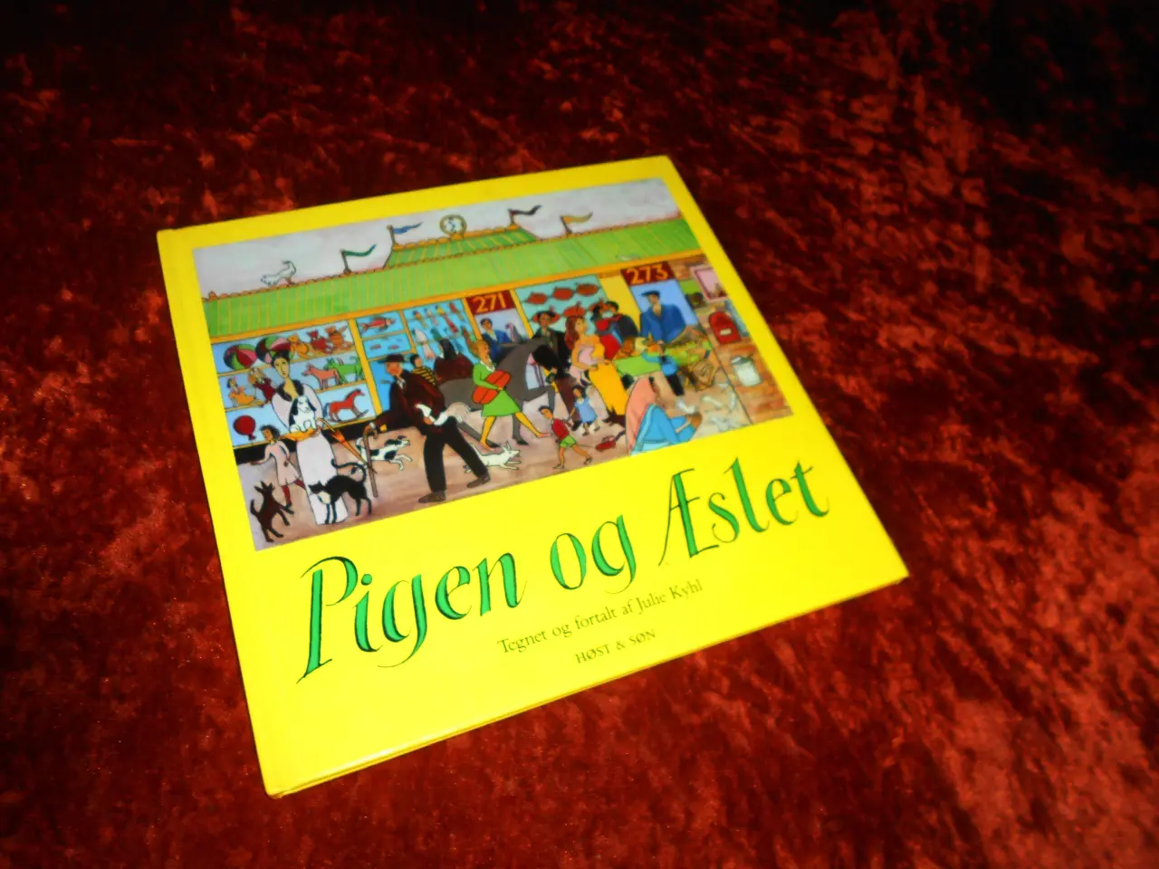 Billede 1 - Pigen og æslet, Julie Kyhl,