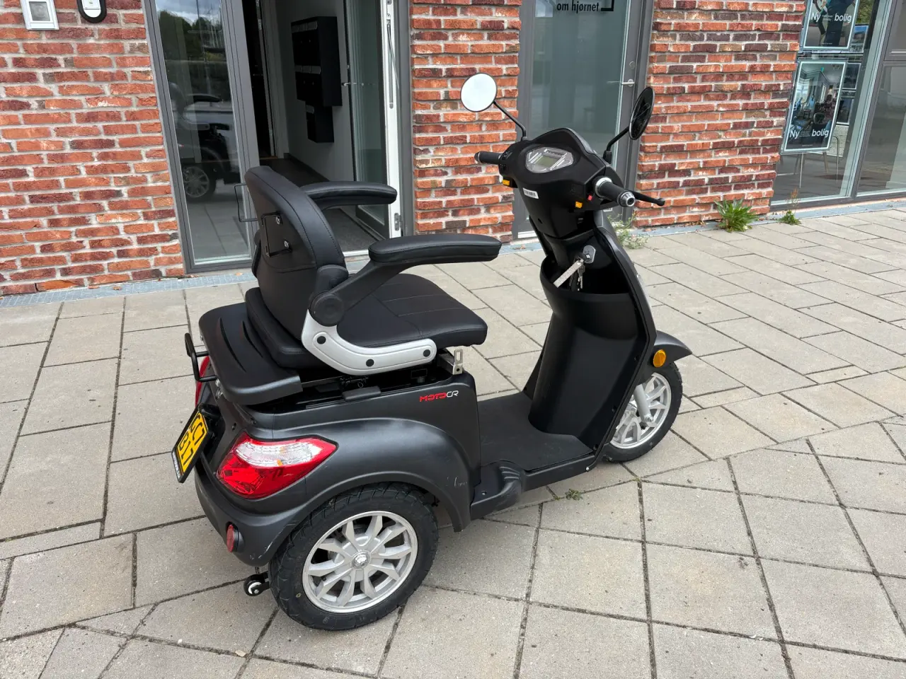 Billede 2 - Motorc e-life