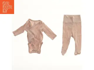 Baby heldragt og bukser fra H&M (str. 50)