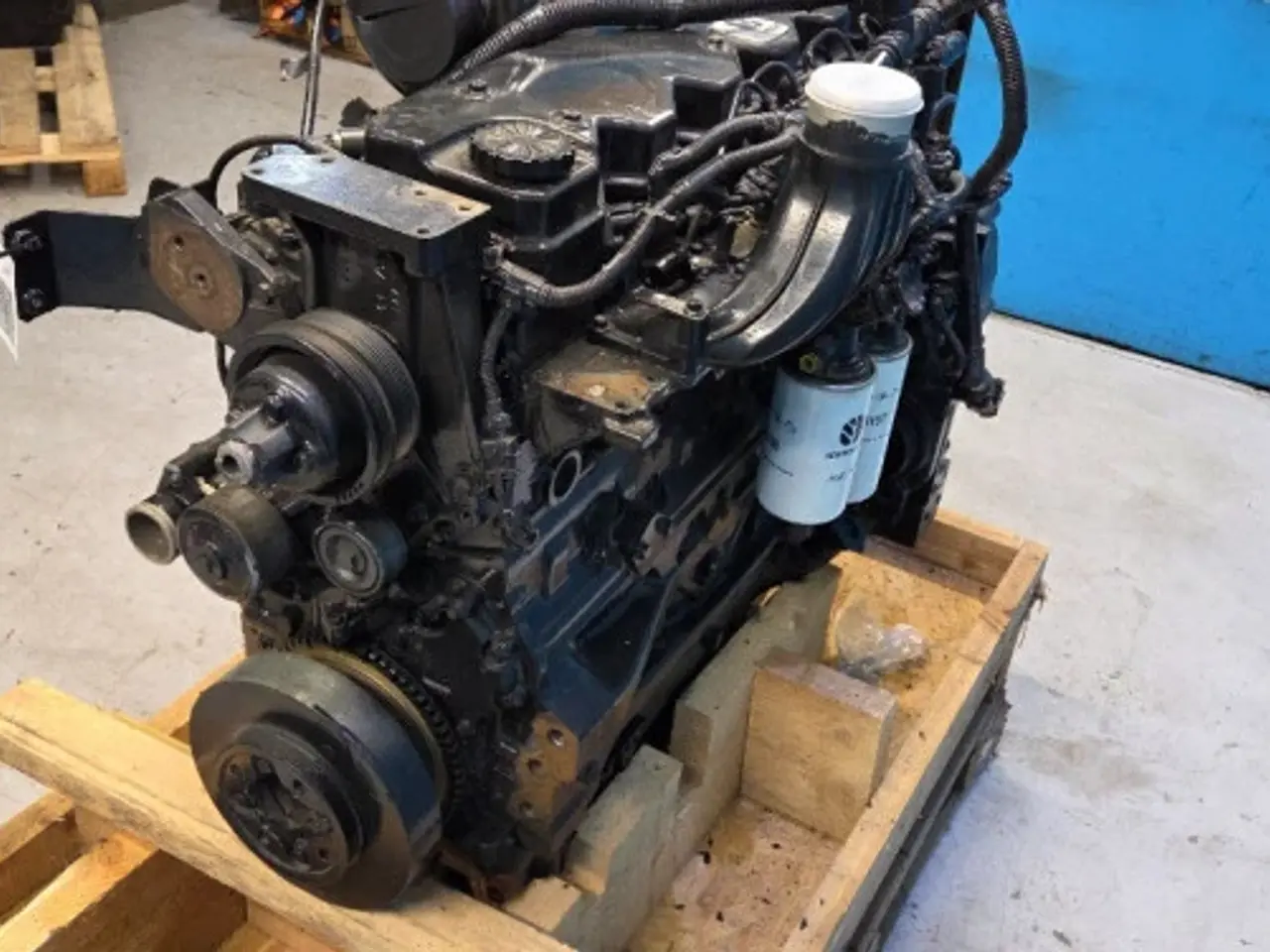Billede 11 - Iveco F4DE0684B*D Motor