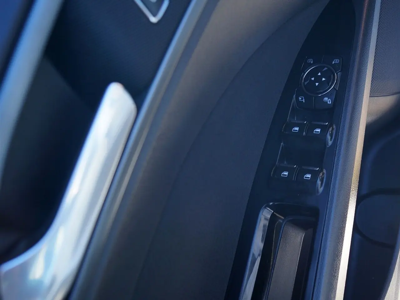 Billede 11 - Ford Mondeo 2,0 TDCi Titanium Attack Powershift 150HK Stc 6g Aut.