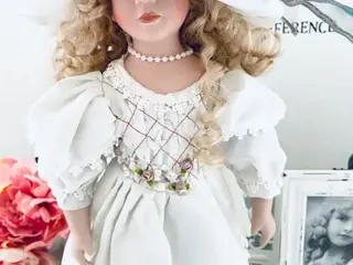 Porcelænsdukke