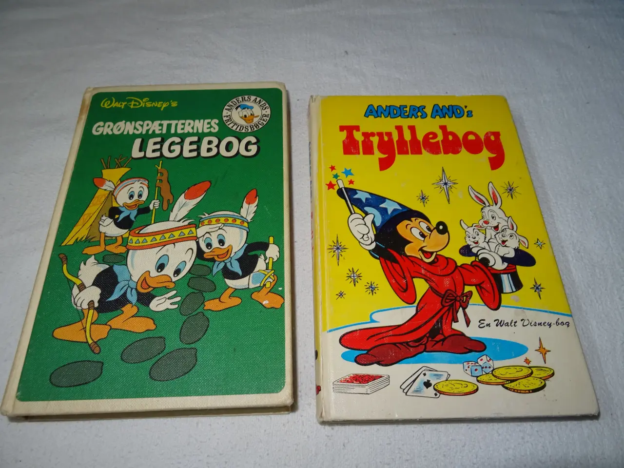Billede 1 - Anders And 4 specialbøger 30 kr stk