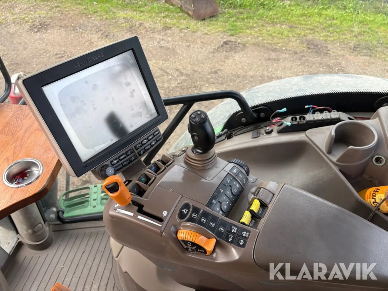Billede 12 - Traktor John Deere 6215R