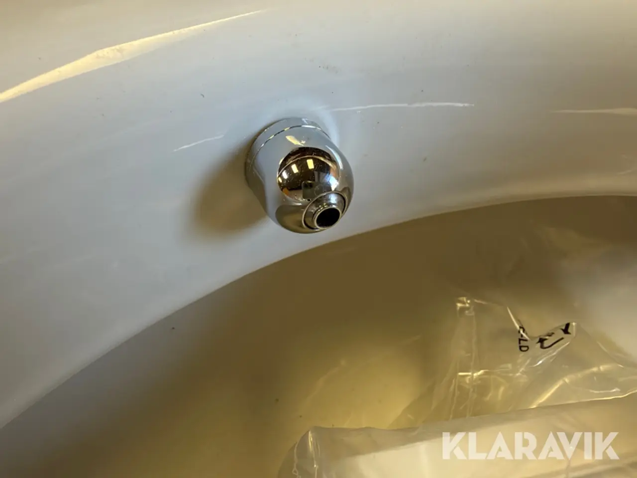 Billede 8 - Toilet VitrA Efes med højtsiddende ekstern cisterne
