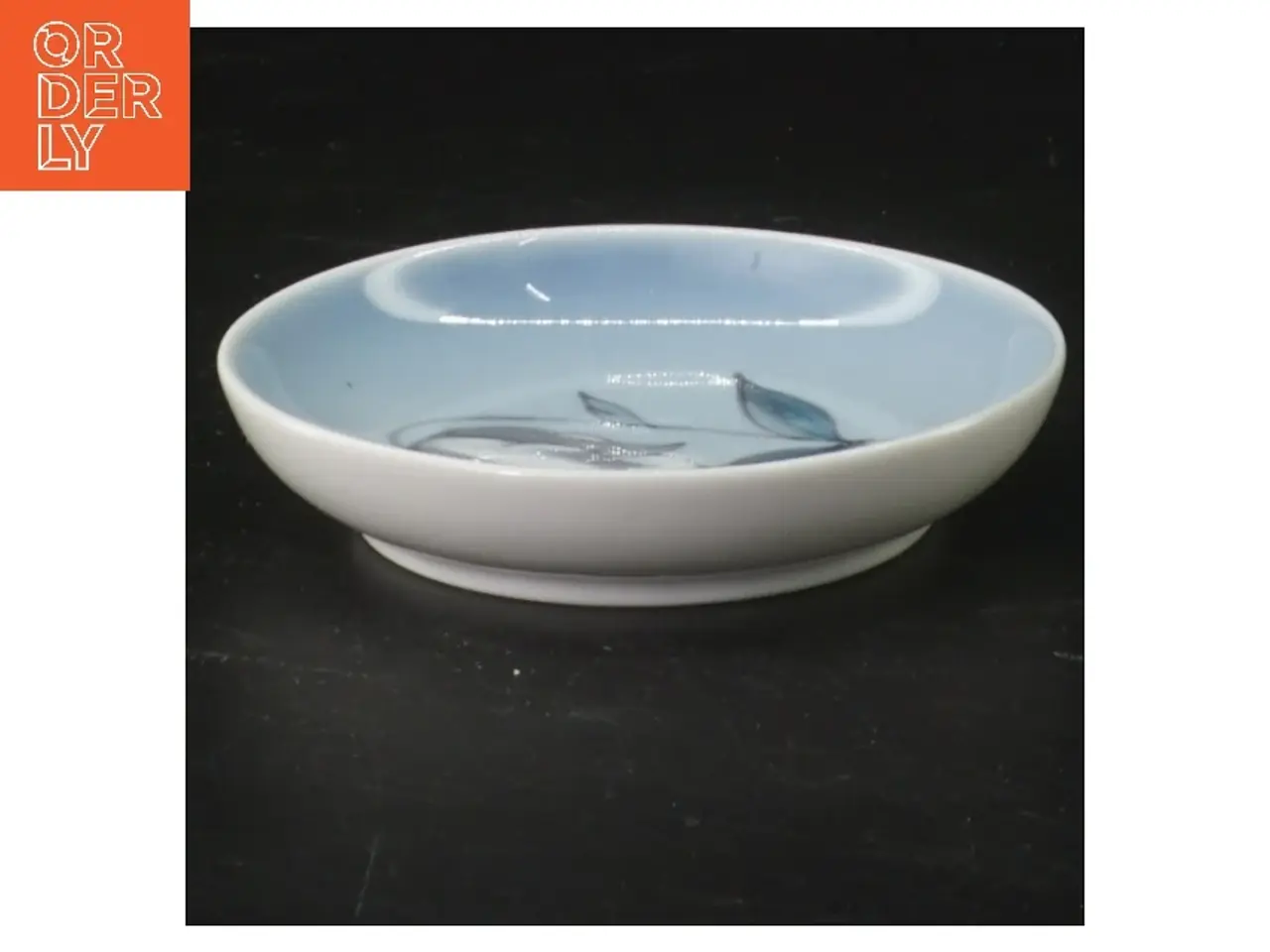 Billede 2 - Dekorativ porcelænsskål (str. Ø 9 cm)