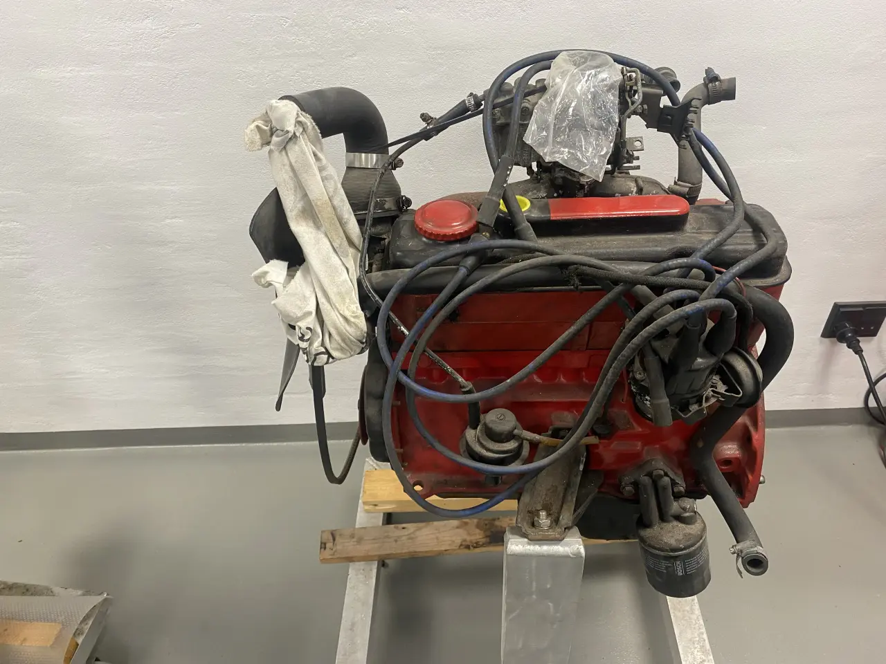 Billede 1 - Kadett c 1,2 motor + flere dele