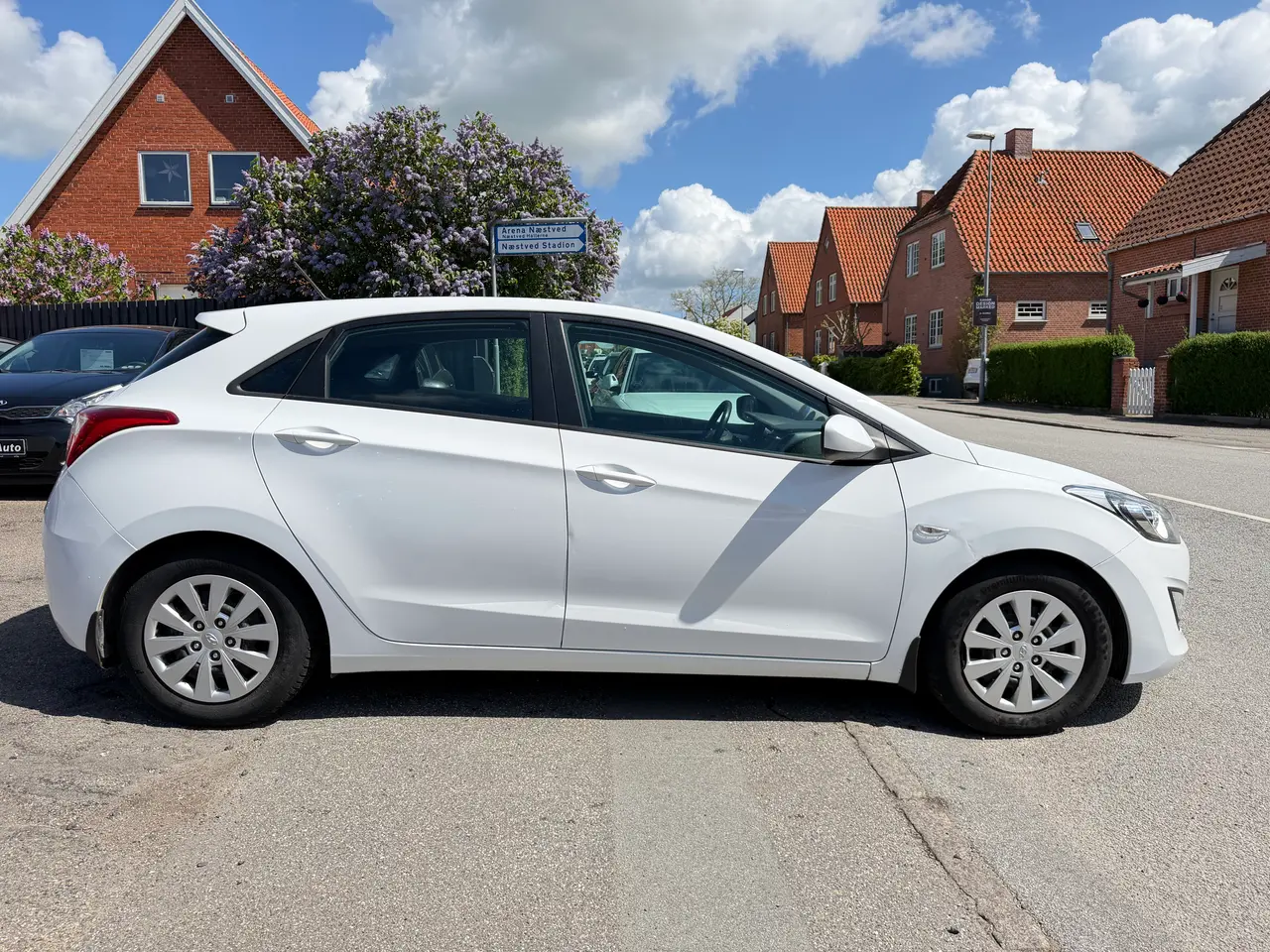 Billede 2 - Hyundai i30 1,4 Active 5d sælges 