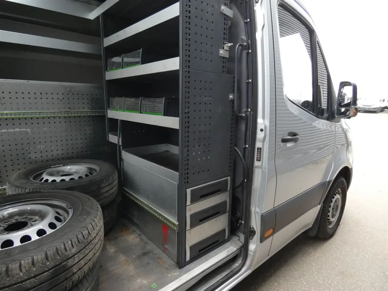 Billede 9 - Mercedes-Benz Sprinter 314 2,1 CDI A2 H2 VÆRKSTEDSBIL 7G-Tronic 143HK Van Aut.