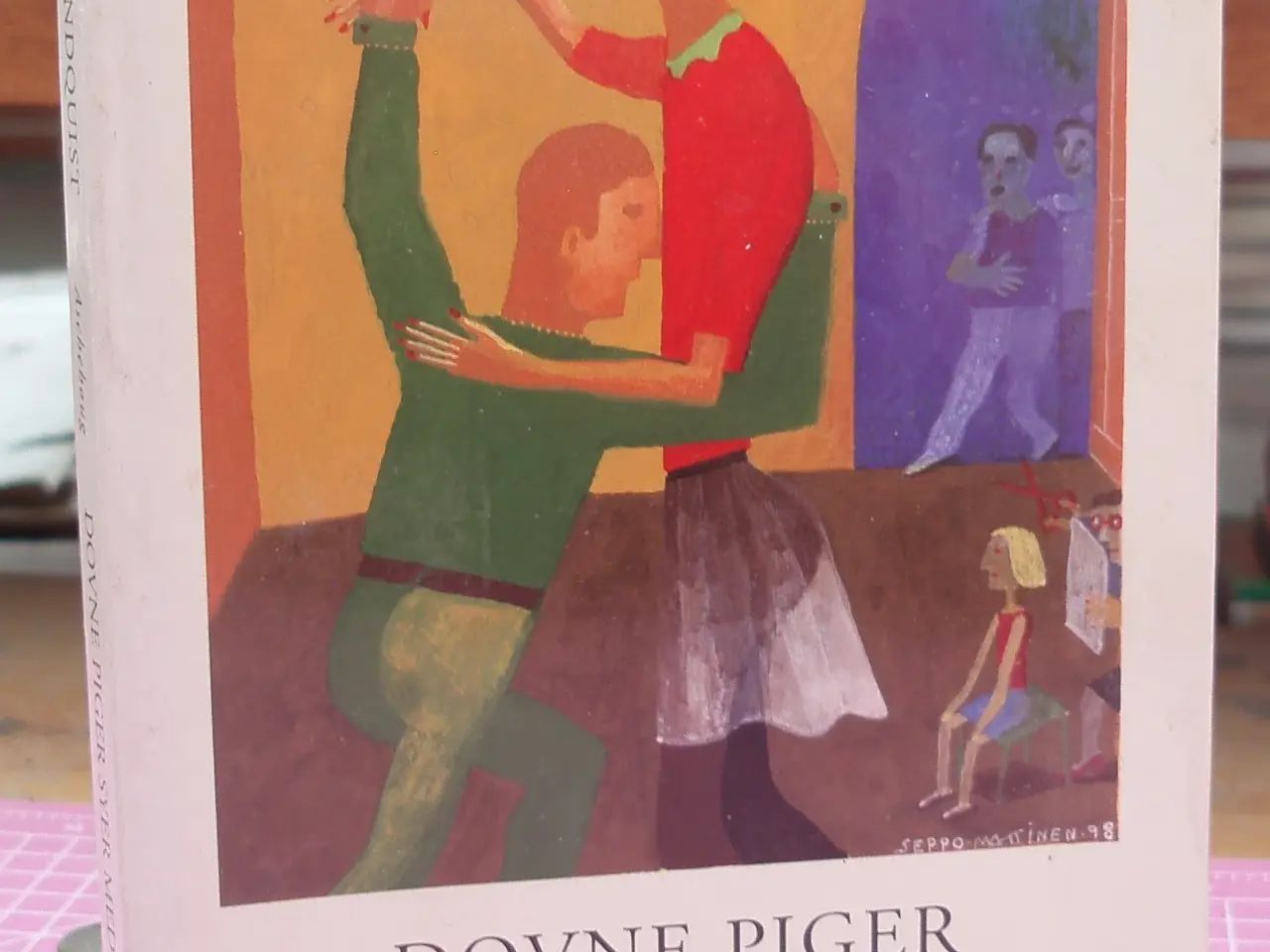 Billede 1 - Dovne piger syer med lang tråd