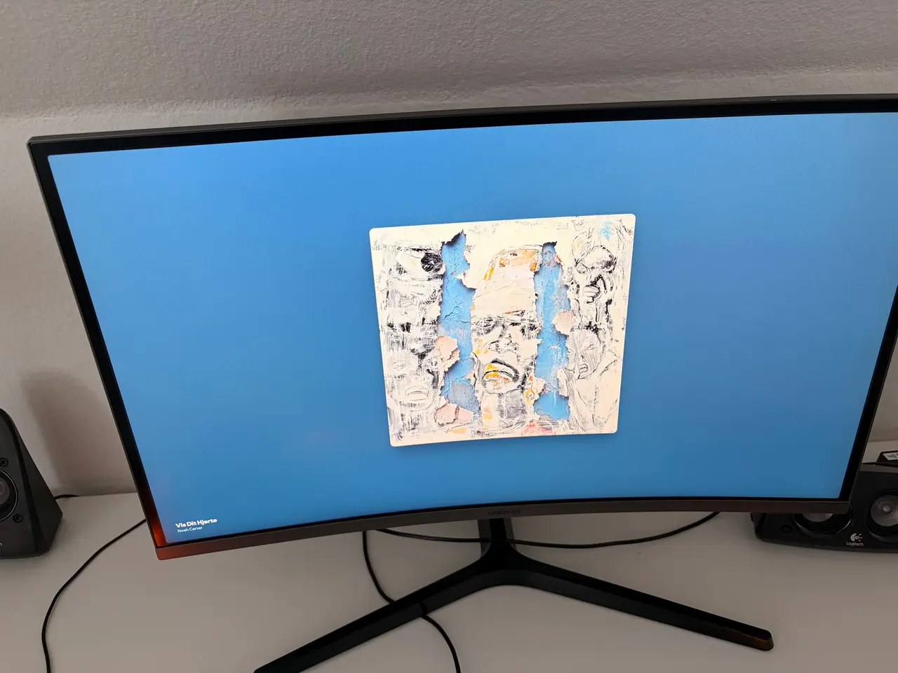 Billede 1 - Buede Samsung 27” skærm 144 Hertz virker perfekt