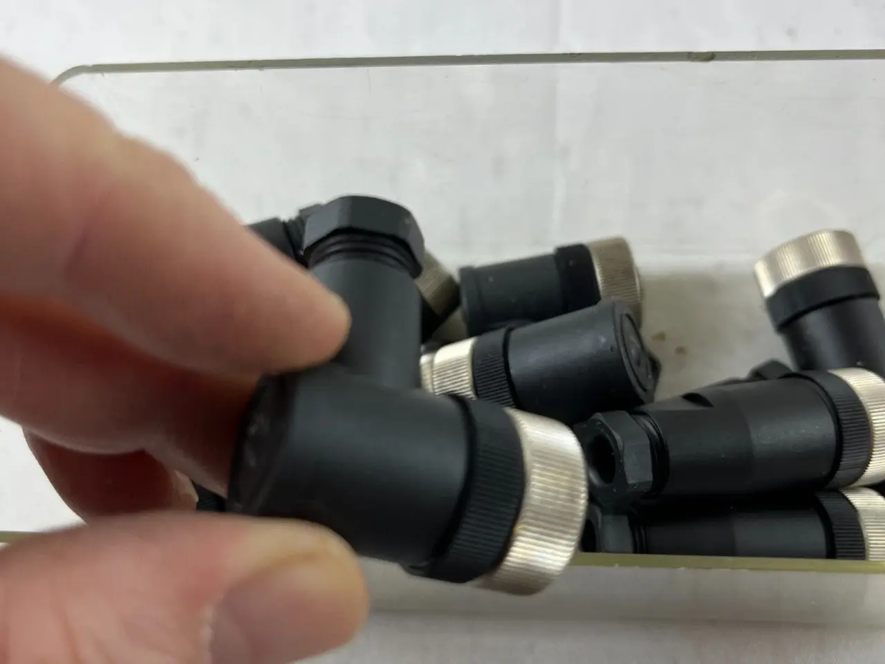 Billede 8 - M12 90° Angled Field Wireable Connectors parti