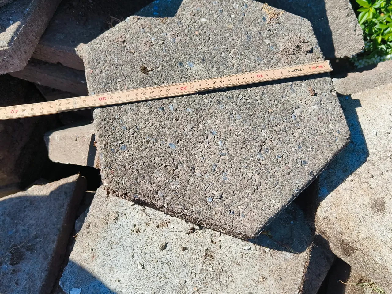 Billede 2 - Sten til gratis afhentning i Hvidovre. Ca. 200 stk
