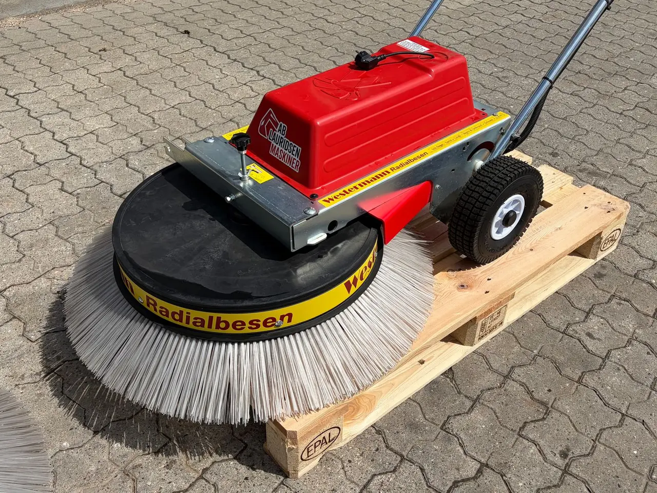 Billede 7 - En god professionel fejemaskine,