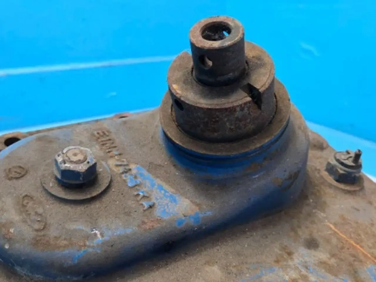 Billede 9 - Ford 7610 Dæksel E1NN7211KA