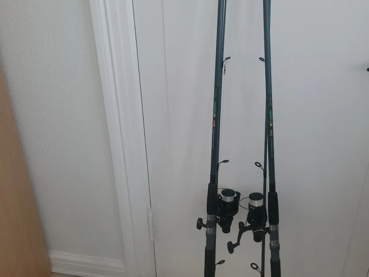 Billede 1 - 2stk Ron THompson composer fiskestænger 250kr