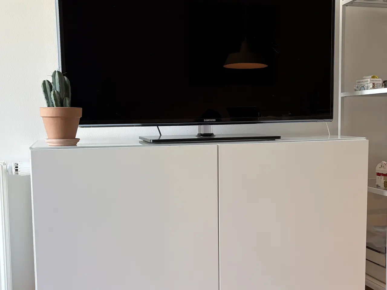 Billede 2 - Skænk / kommode fra IKEA