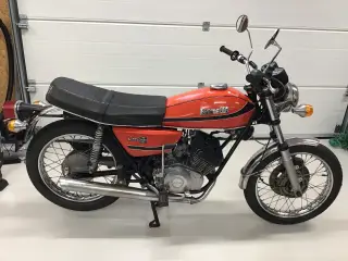 Benelli Turismo 2 cyl 125cc