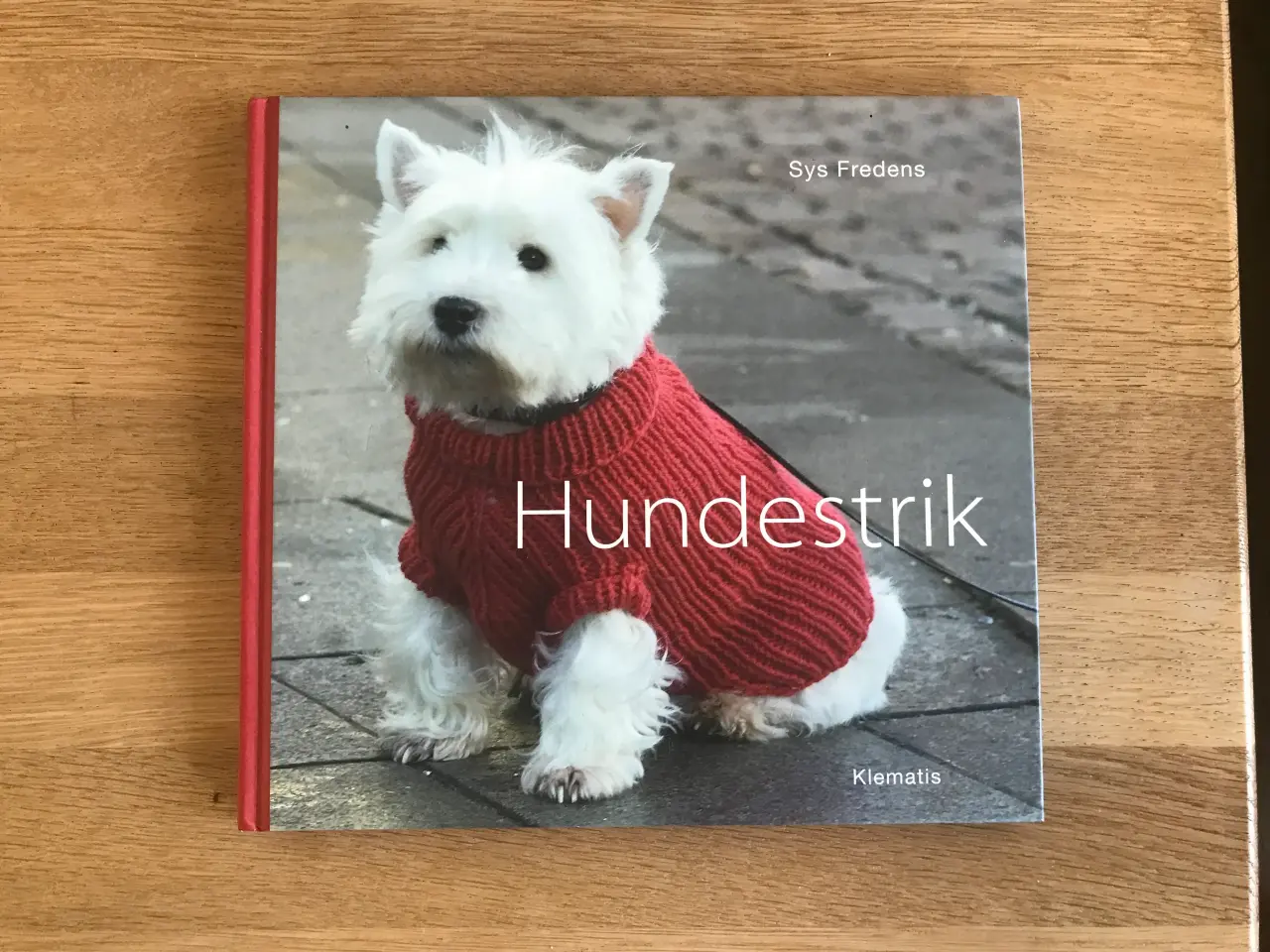 Billede 1 - Hundestrik  af Sys Fredens