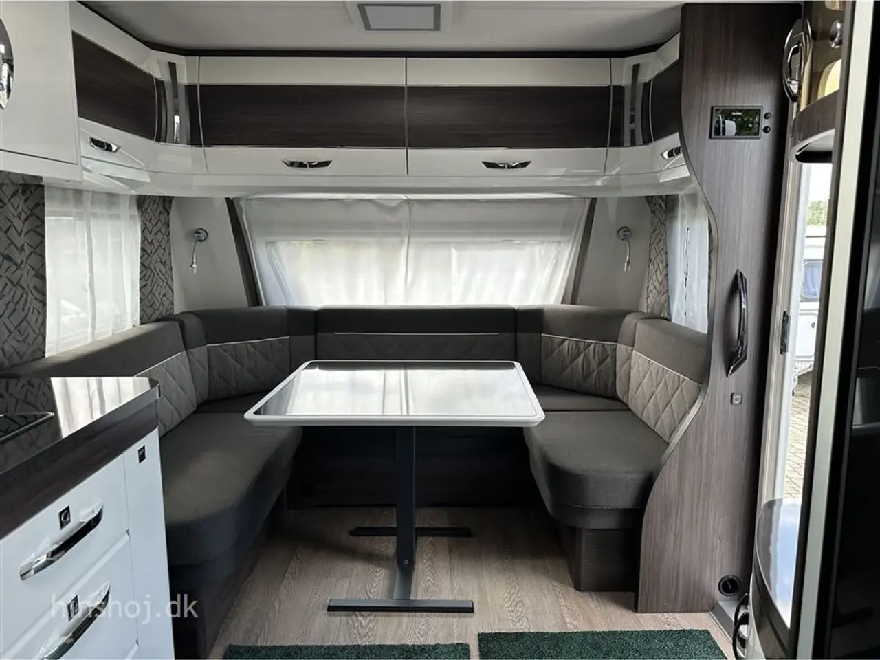 Billede 2 - 2025 - Hobby Prestige 560 WFU Dejlig vogn med rundsidegruppe og franskseng fra Hinshøj Caravan A/S