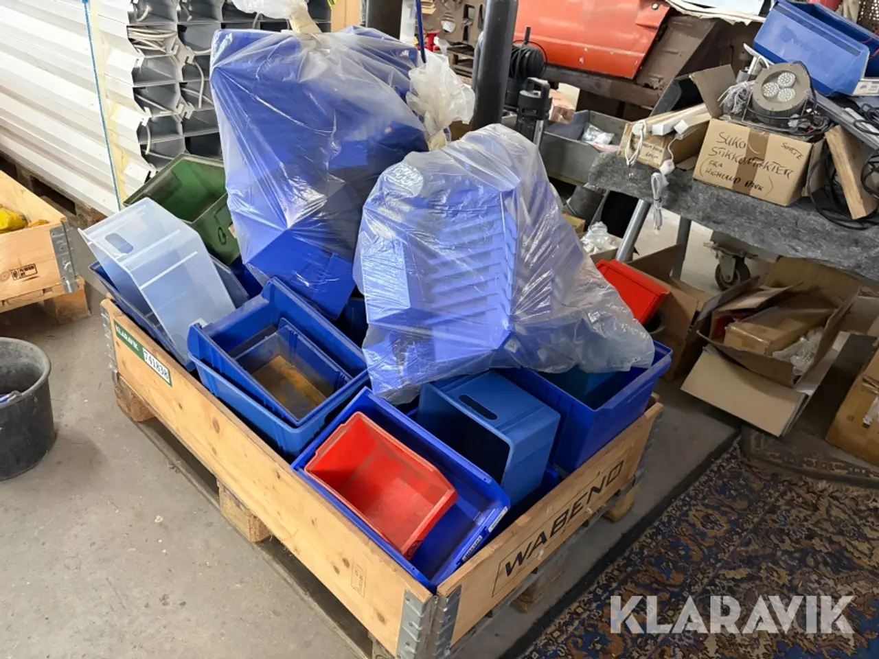 Billede 3 - Lot med plastikkasser - assorterede størrelser
