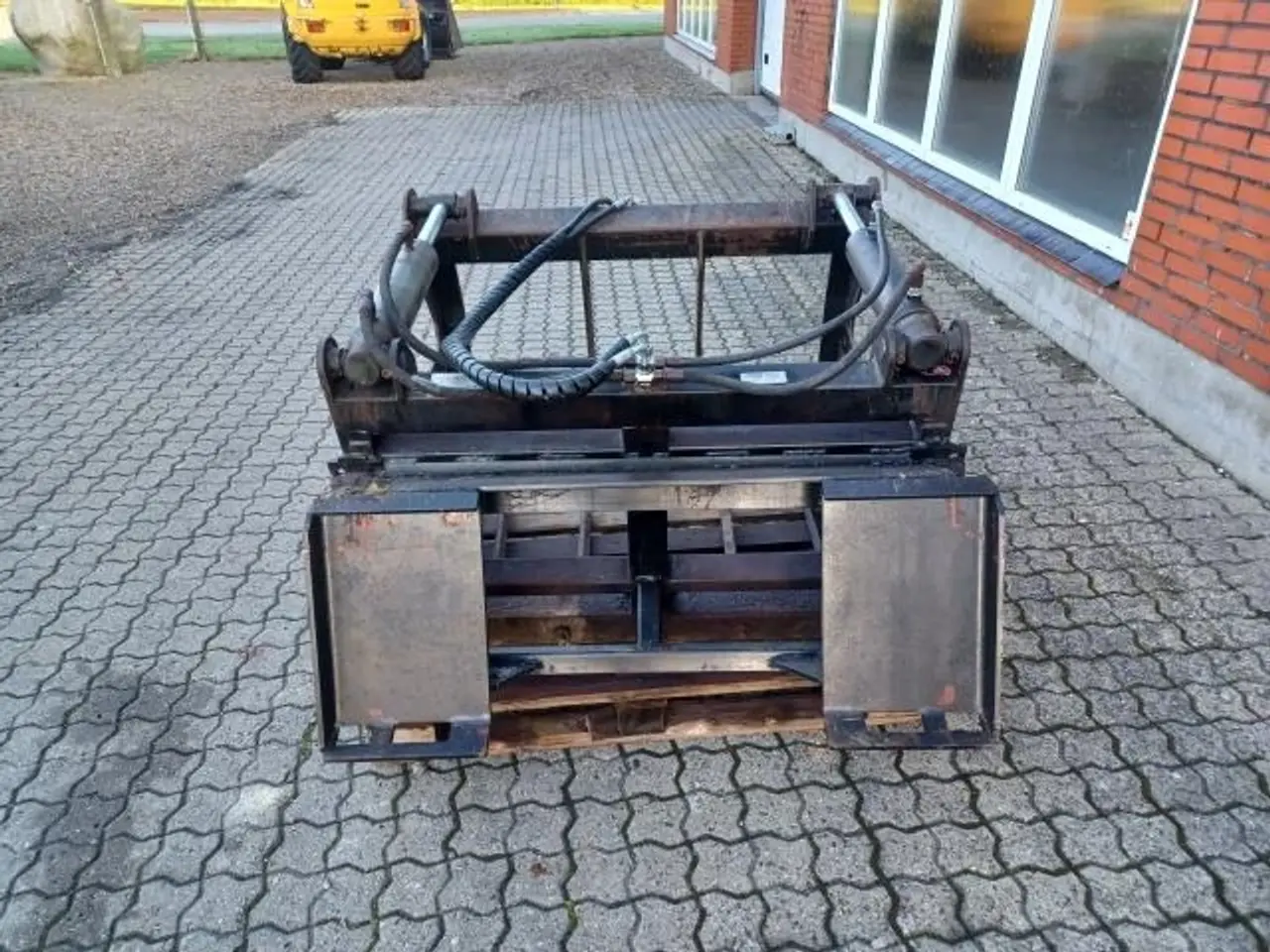 Billede 3 - - - - ÅLØ SKÆRESKOVL