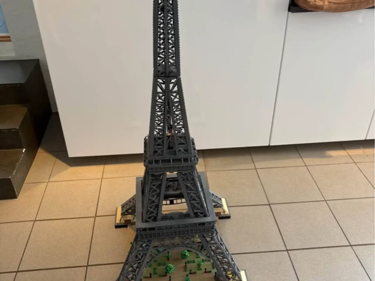 Billede 1 - Lego eiffeltårn