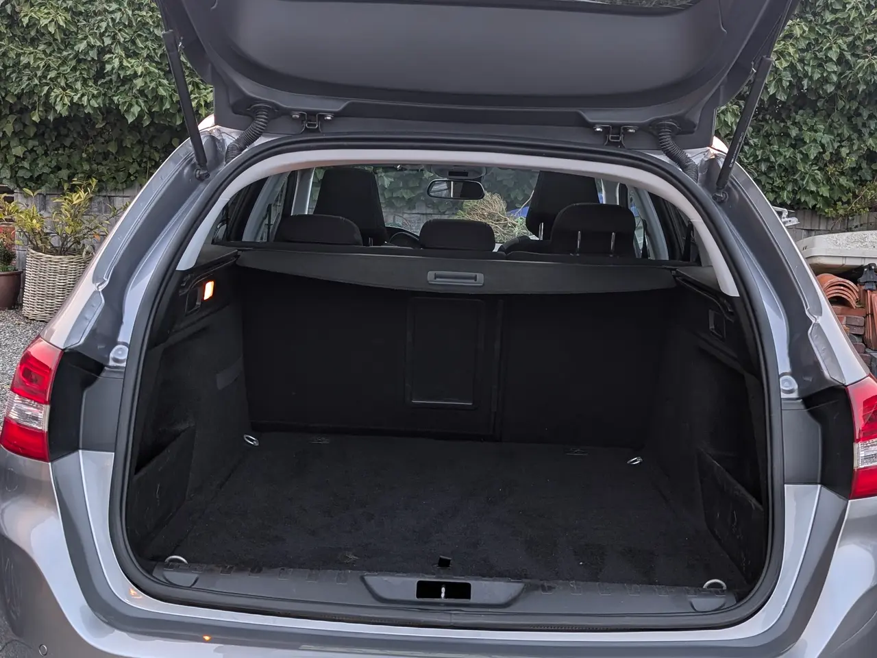 Billede 9 - Velholdt Peugeot 308 Stile SKY SW