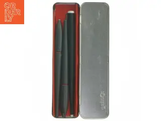 Skrivesæt med skrive og tegnepenne fra Rotring (str. 19 cm)
