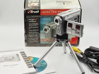 ⭐️· Trust 782AV LCD Power Video Camcorder