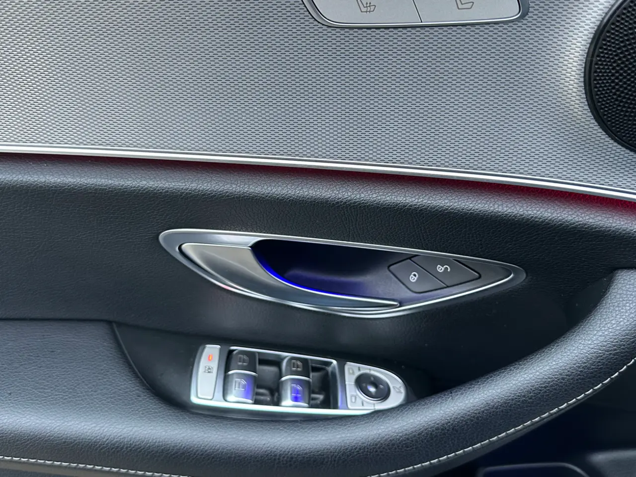 Billede 9 - Mercedes E200 2,0 Avantgarde stc. aut.