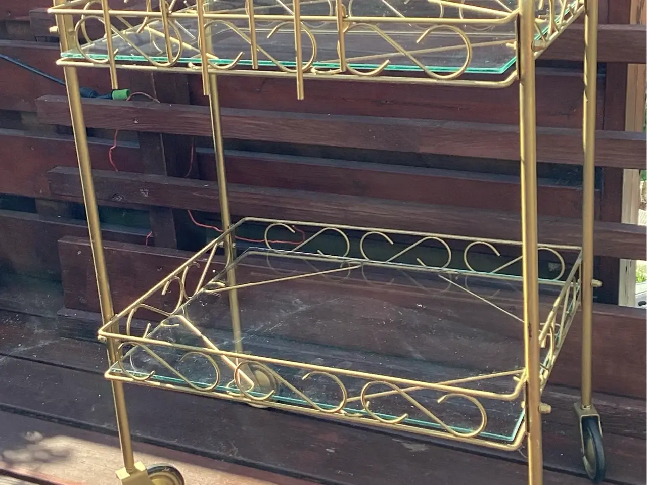 Billede 1 - Rullebord- barbord med glas plader