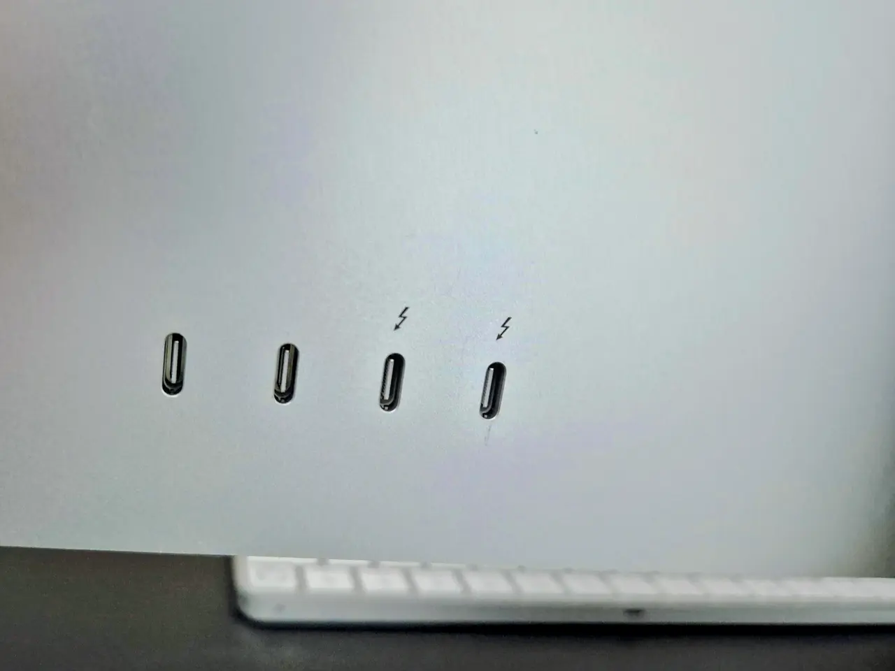 Billede 4 - iMac 24" / 8C CPU / 8C GPU / 256 (sølvfarvet)