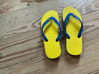 Ægte naturgummi sandaler str. 41/42
