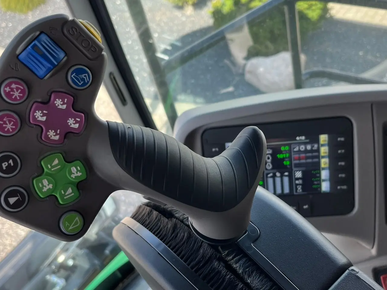 Billede 6 - Deutz-Fahr C7206 With 24feed - 7.2m header. New and unused Combine together with 7.2m header